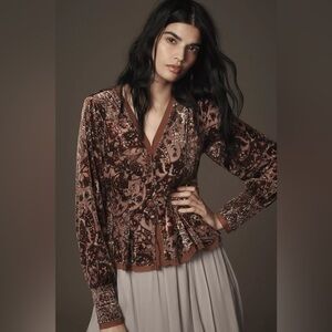 NWT Size S - By Anthropologie Swing Velvet Peasant Top Color: MAUVE